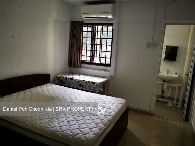 Blk 584 Ang Mo Kio Avenue 3 (Ang Mo Kio), HDB 3 Rooms #221805531